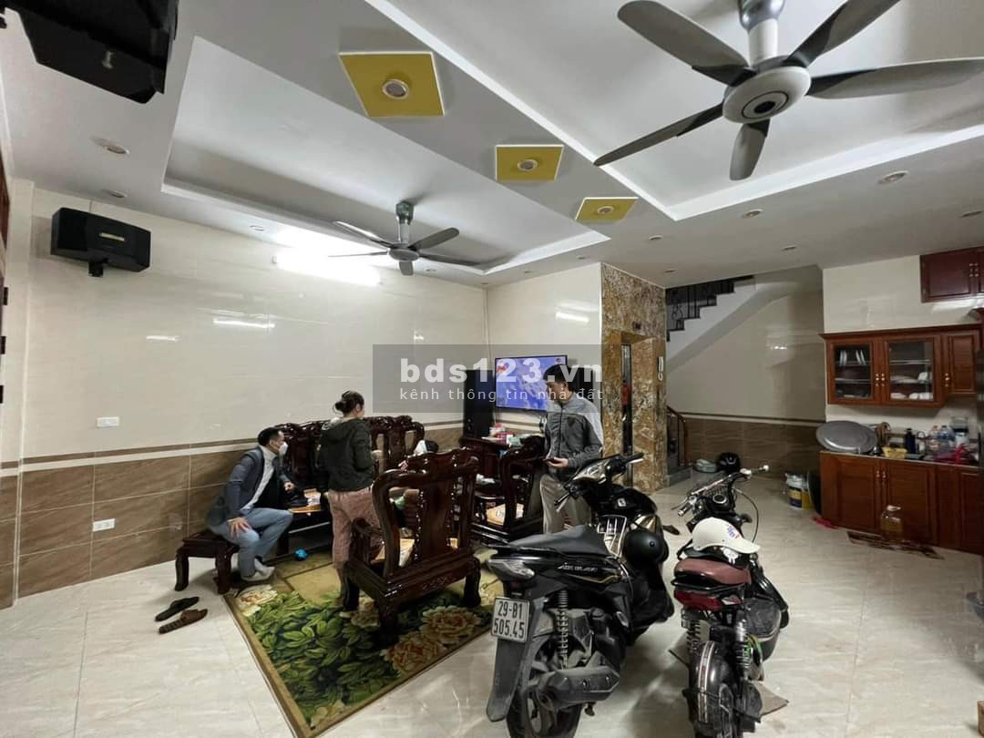 Bán nhà Ba Đình - Vĩnh Phúc có thang máy diện tích 50M2 giá nhỉnh hơn 7 tỷ