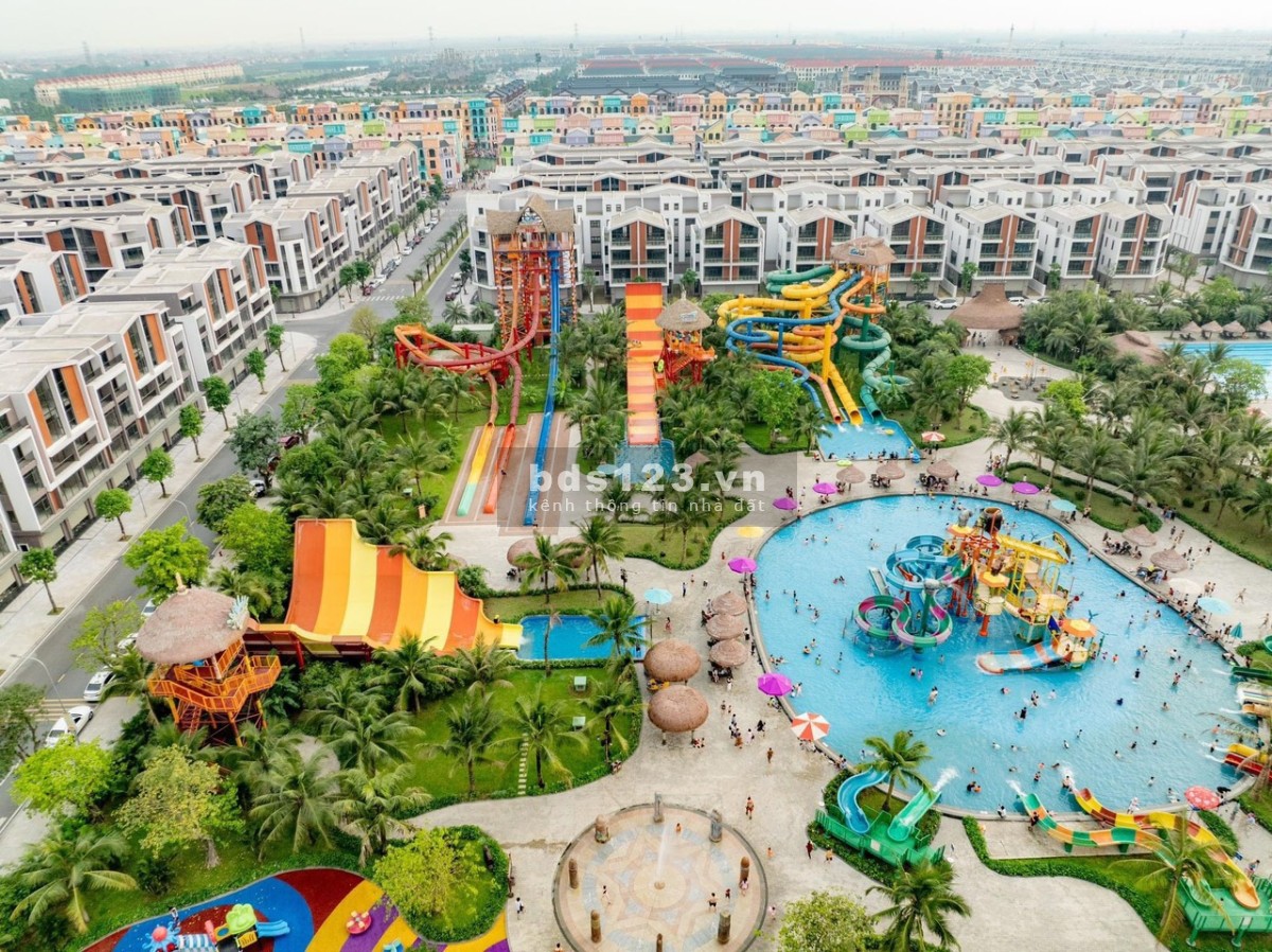 Chỉ với 2.5 tỷ - Sở hữu ngay shophouse Vịnh Thiên Đường - Cổng vịnh biển Bốn Mùa, sổ đỏ lâu dài