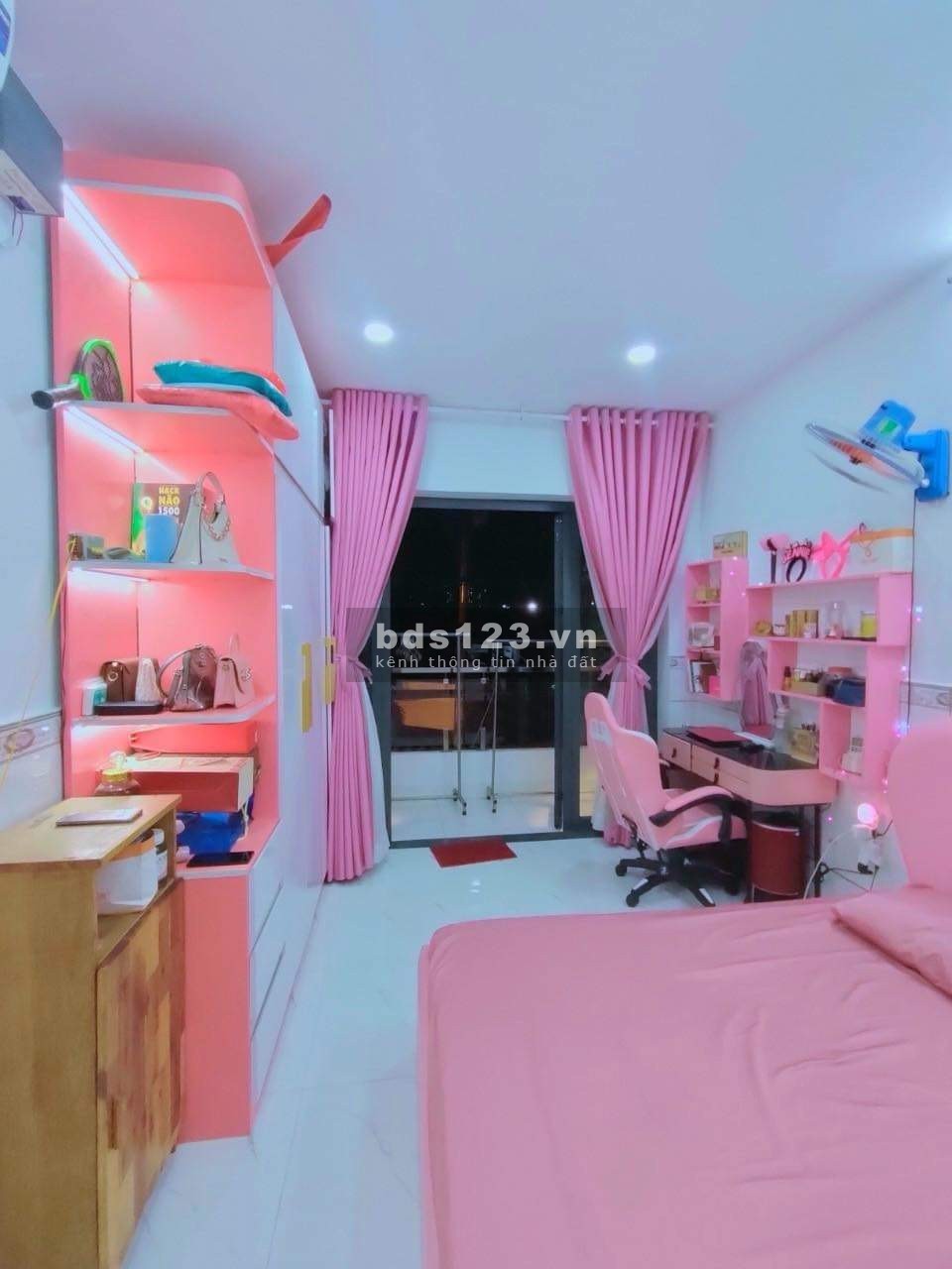 NHÀ MẶT TIỀN KINH DOANH. BÌNH QUỚI, BÌNH THẠNH. 2 LẦU. NỞ HẬU. CHỈ 5.85 TỶ. LH 0794285869.