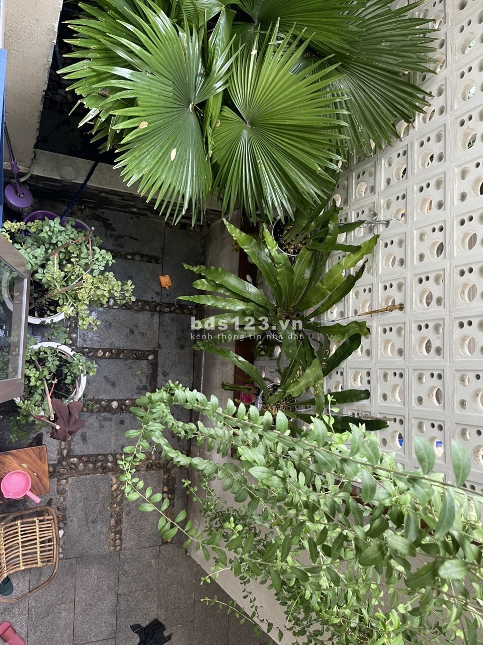Biệt thự Huỳnh Văn Bánh Phú Nhuận. 4 tầng.Sát mặt tiền. DT 91m2{7,2 x 13} chỉ 12.5 tỷ. ĐT 0794285869