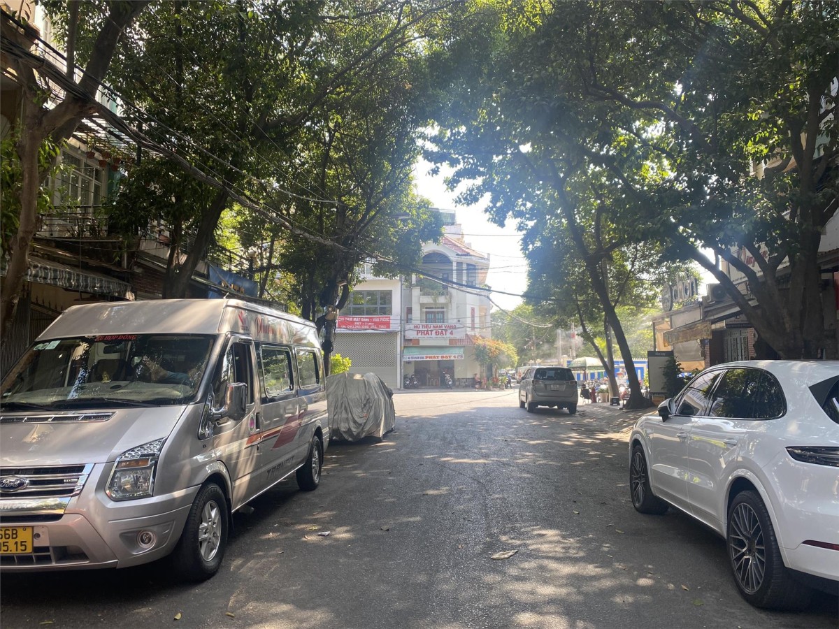 Bán nhà khu A75 Bạch Đằng, phường 2 Tân Bình, khu bàn cờ gần sân bay