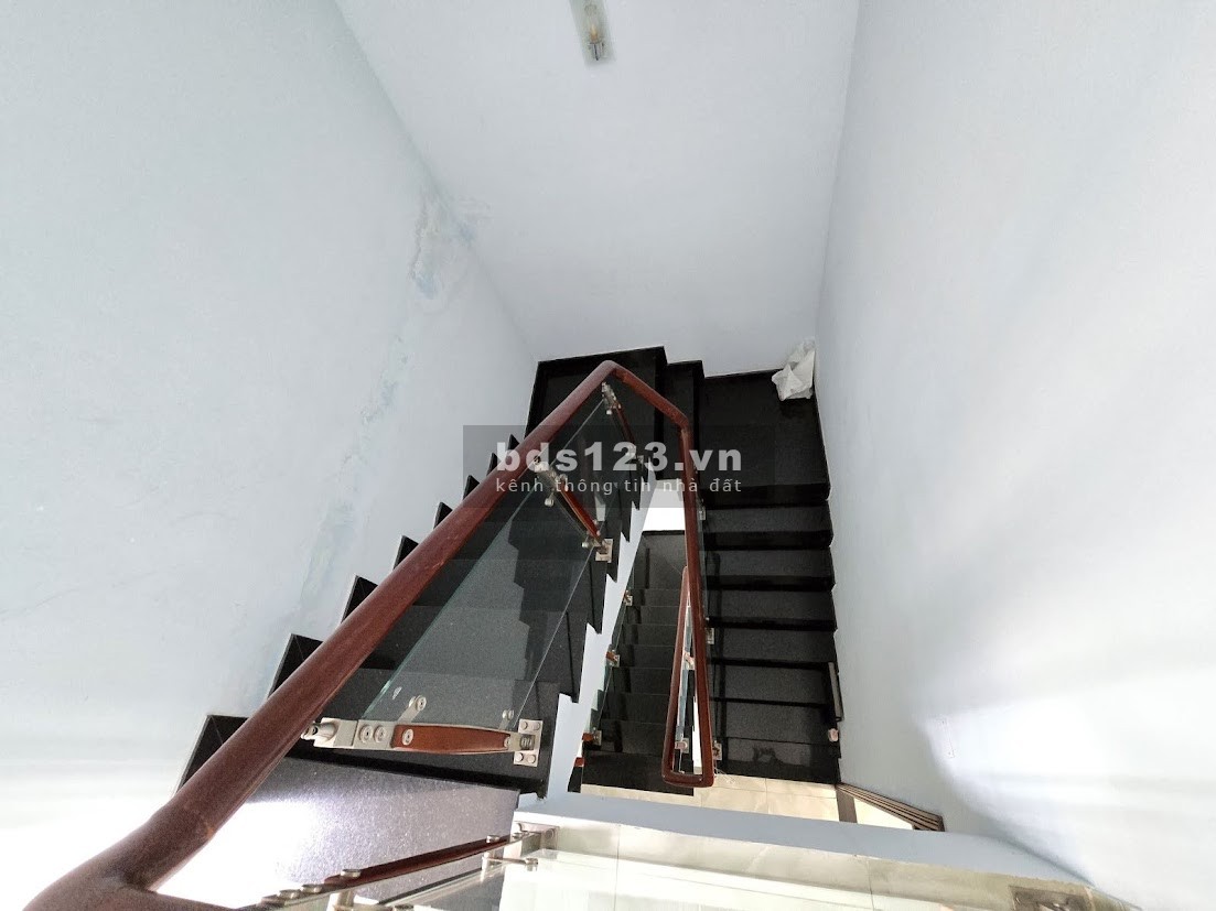 (Thủ Đức) bán gấp nhà đẹp HXH, Hiệp Bình - Hiệp Bình Phước, 56m2, 4 tầng, 5.55tỷ