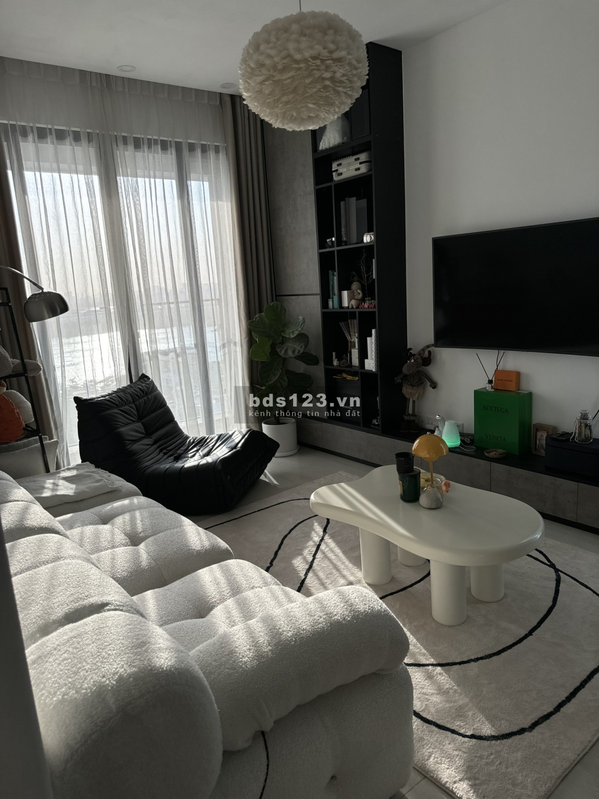 Bán nhanh căn hộ One Verandah 2PN View sông nhà rất đẹp tiện ích đầy đủ