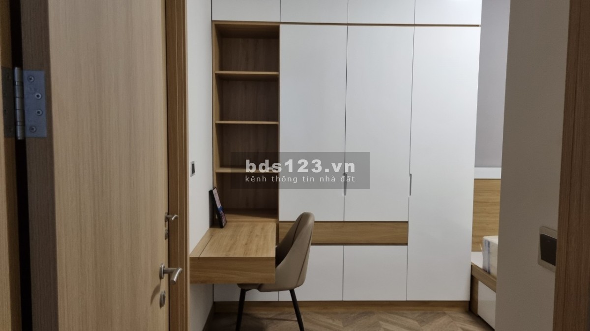Cần cho thuê gấp Midtown M8 PMH 81m2 2PN full NT View biệt thự 23tr. 0812456174 Em Huỳnh