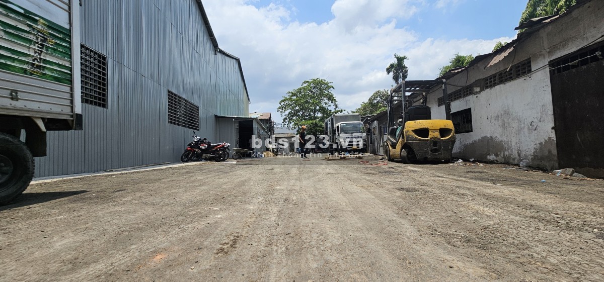 Cho thuê kho xưởng 3.000 m2, đường xe tải, tại Thanh Đa, Q. Bình Thạnh, TP. HCM