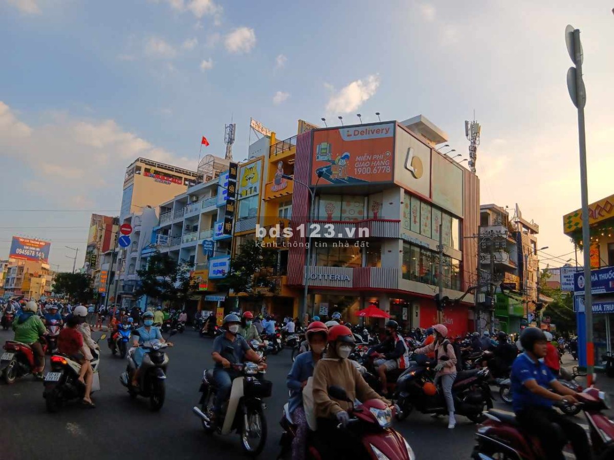 (Gò Vấp) nhà mặt tiền Huỳnh Khương An, sát Nguyễn Văn Nghi 58m2 4 tầng 8.6tỷ.