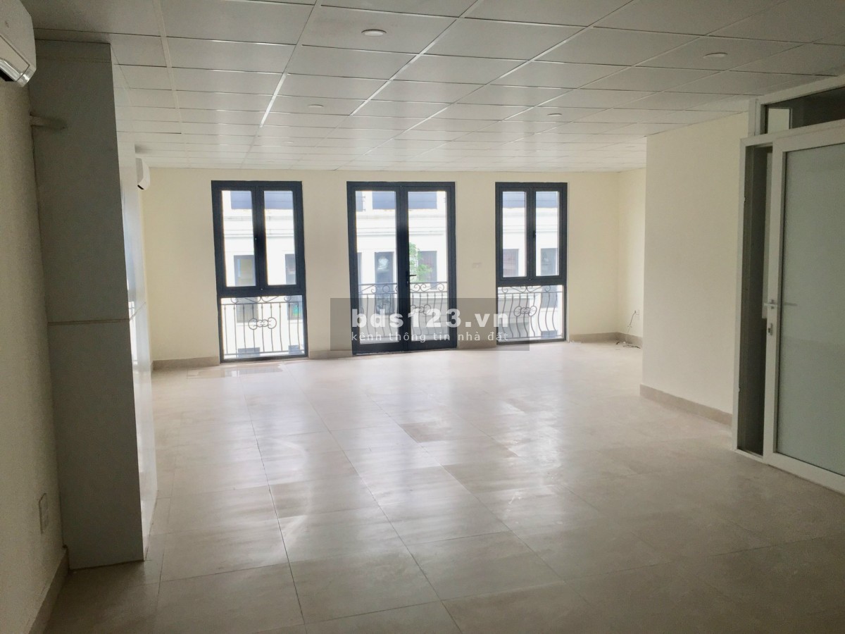 Cho thuê văn phòng từ 30-70 m2 ở ngay Văn Phú trung tâm Hà Đông