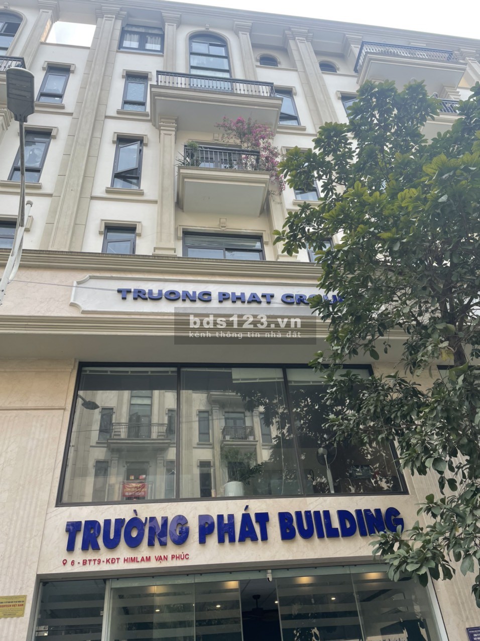 Cho thuê văn phòng 25m2 ở Himlam Vạn Phúc, có điều hòa, có…