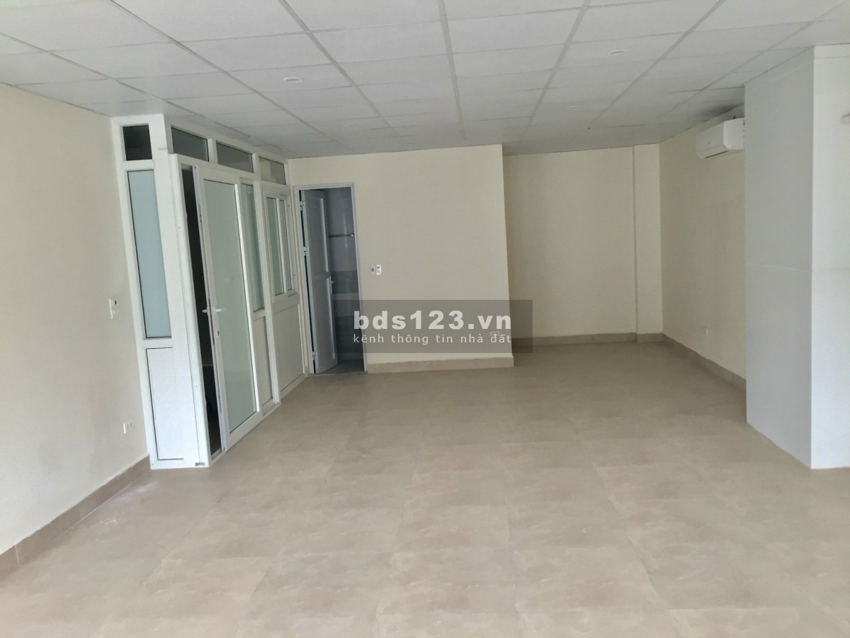 Cho thuê văn phòng từ 30-70 m2 ở ngay Văn Phú trung tâm Hà Đông