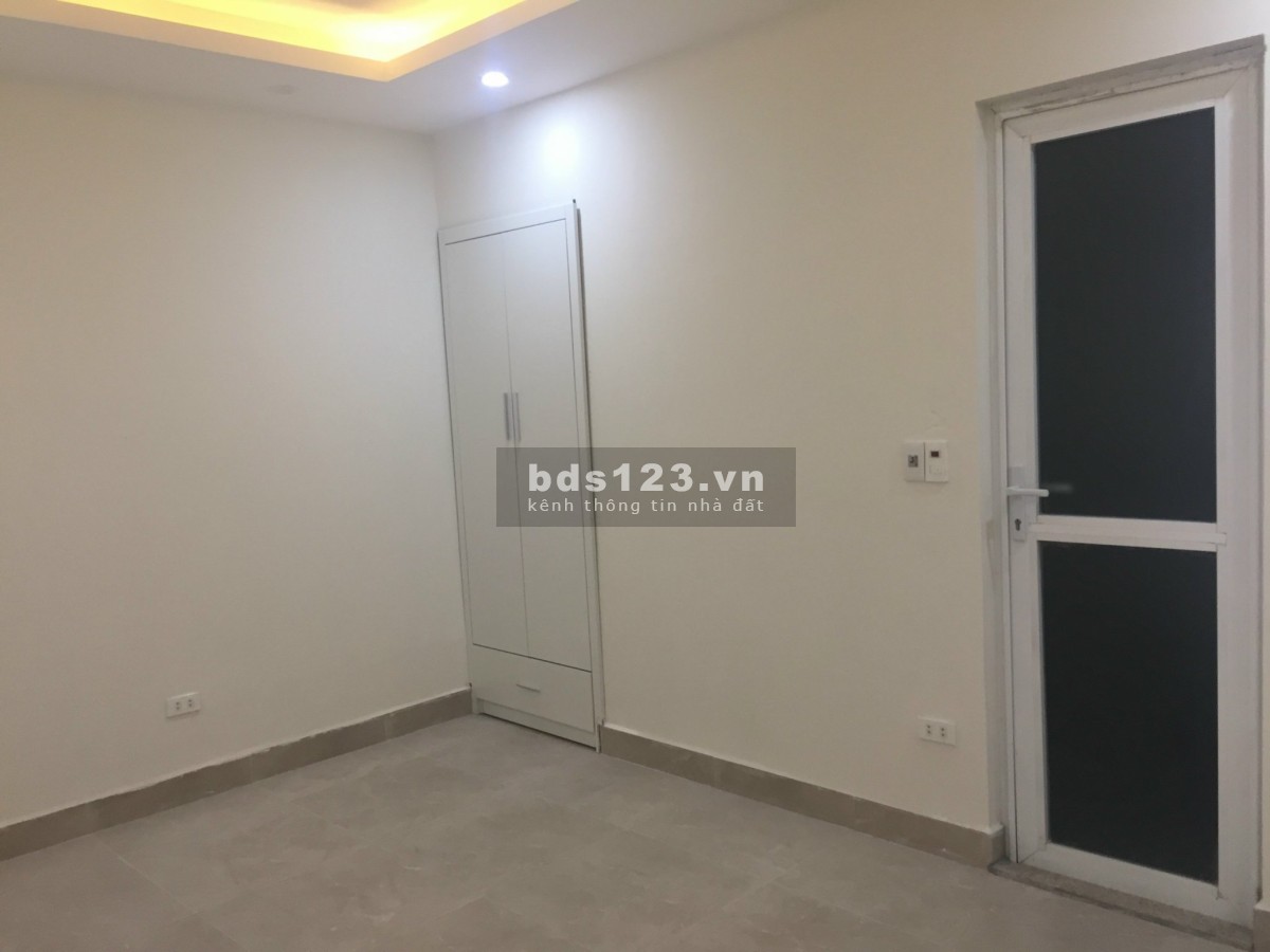 Cho thuê văn phòng từ 30-70 m2 ở ngay Văn Phú trung tâm Hà Đông