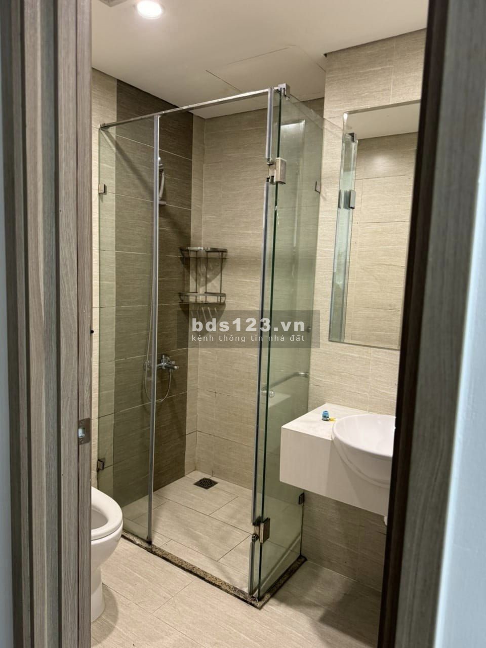 Chính chủ bán căn studio full nội thất giá 1.35 tỷ bao thuế phí tại OCP 0965479380