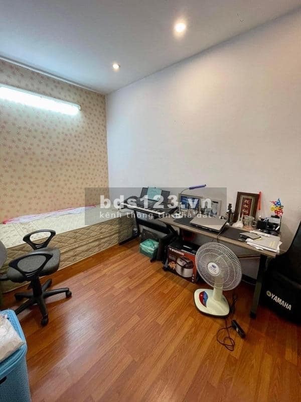 Bán nhà lô góc 45M MT 4M 6.2 tỷ 2 mặt ngõ thoán nở hậu nội thất đầy đủ