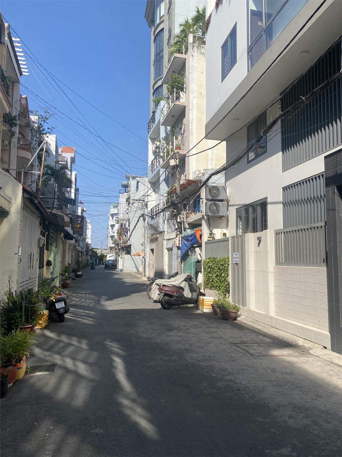 Bán nhà phường 2 Tân Bình, hẻm Bạch Đằng, đi bộ ra sân bay TSN