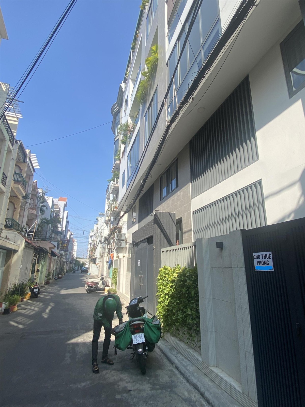 Bán nhà phường 2 Tân Bình, hẻm Bạch Đằng, đi bộ ra sân bay TSN