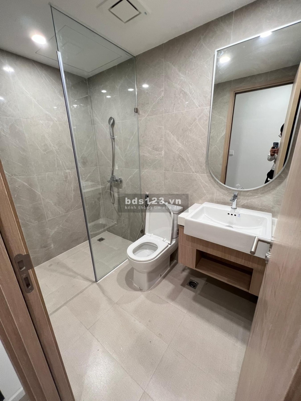 Giảm sốc cắt lỗ 500 triệu thu hồi vốn căn 2PN Masteri Centre Point Q9