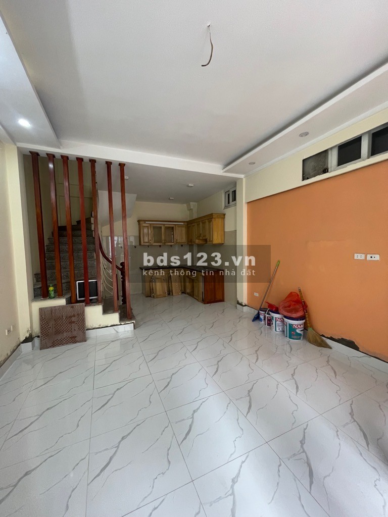 Bàn nhà Phú Đô, 35m2 dân xây 5T, mặt tiền rộng, 20m ra ô tô tránh, giá 5.45 tỉ
