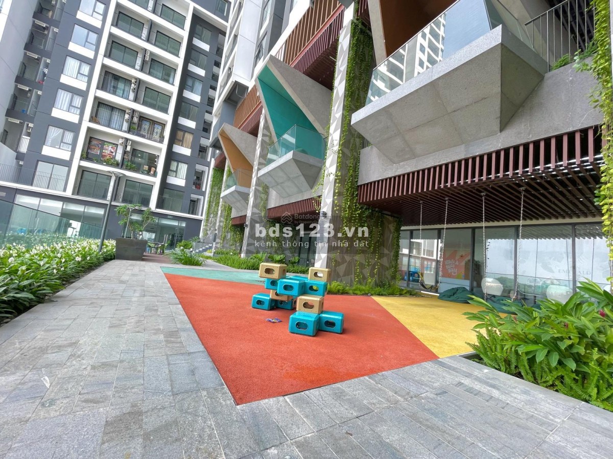 Căn hộ cao cấp 2PN tại Emerald Golf View, Thuận An (Cạnh Aeon Mall).