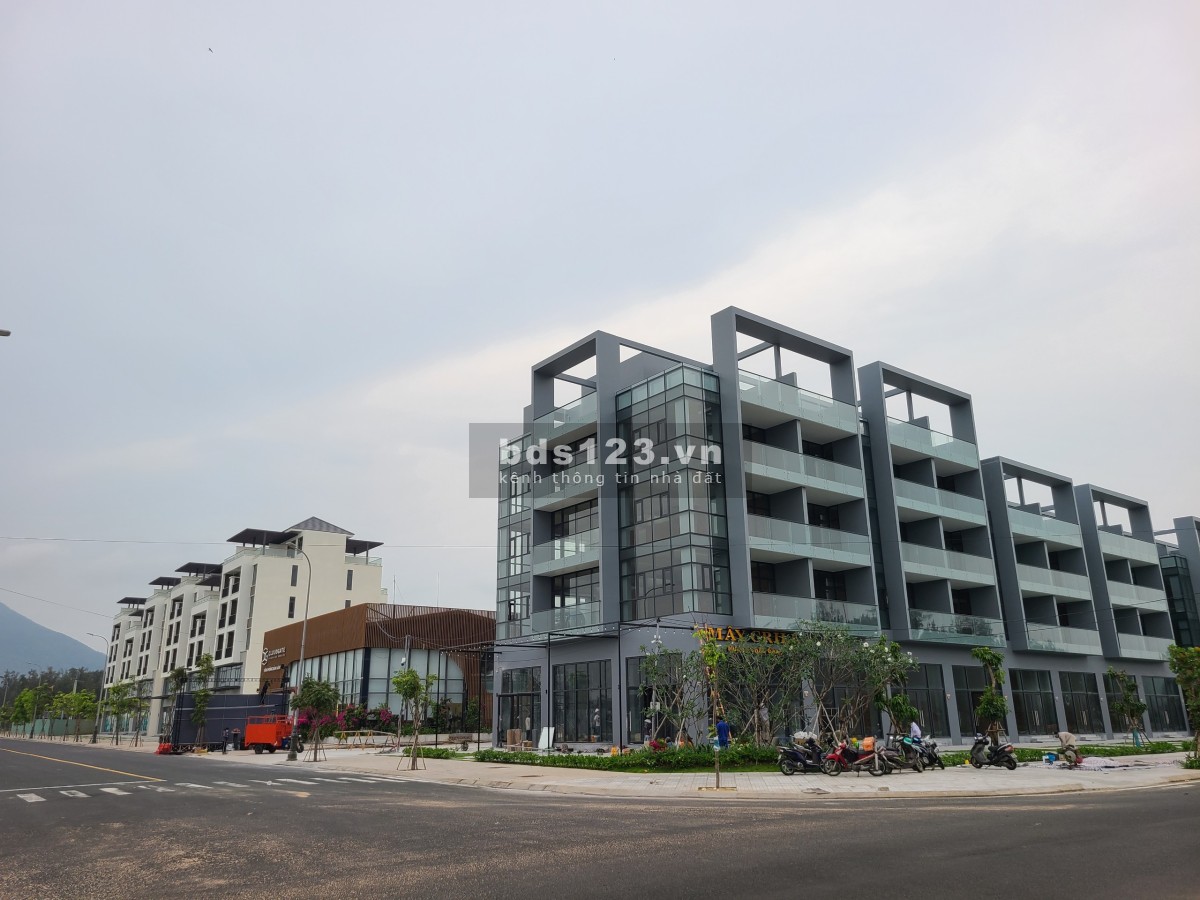Cần bán shophouse biển 452m2 đường Độc Lập TP Tuy Hoà