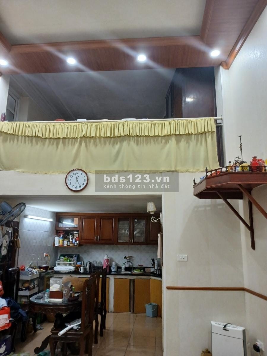 Bán nhà Đội Cấn 76M MT4.4M dân trí cao ngập tràn tiện ích