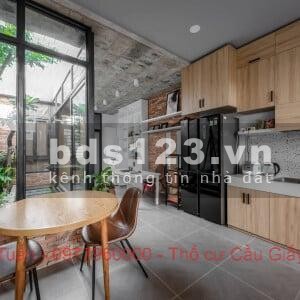 Phố Hoàng Quốc Việt – 60M2, 2 ô tô, 4 tầng đẹp - Chỉ 9.3 tỷ