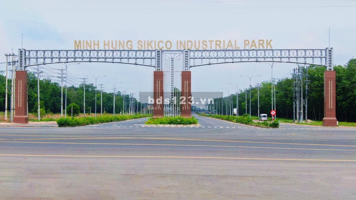 Chính chủ cần ra miếng gần đất Minh Hưng mặt tiền nhựa giá 195tr hỗ trợ bank