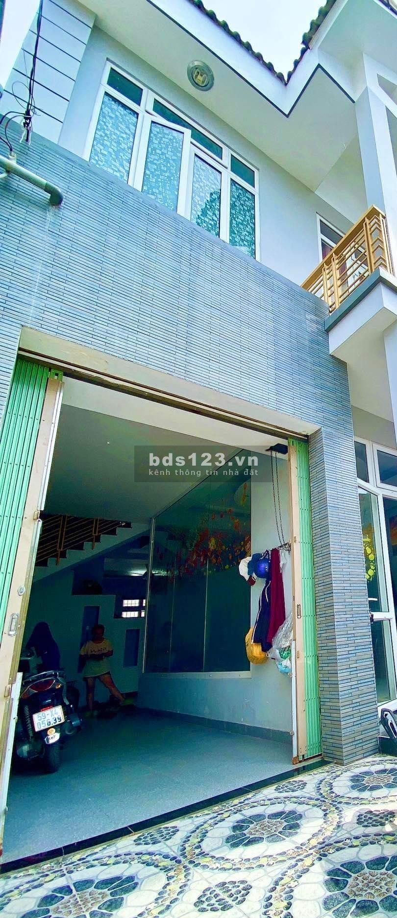 Bán Nhà Riêng 3T 130m2, Ngang 6,5m - Ô Tô Đỗ,Trương Văn Thành - Đúng 7 Tỷ TL