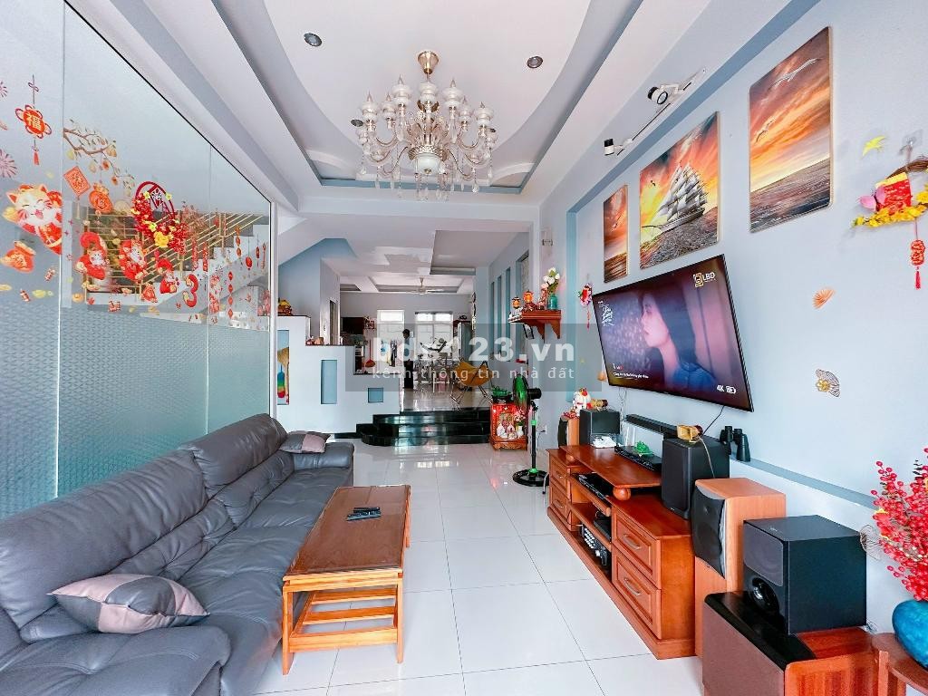 Bán Nhà Riêng 3T 130m2, Ngang 6,5m - Ô Tô Đỗ,Trương Văn Thành - Đúng 7 Tỷ TL