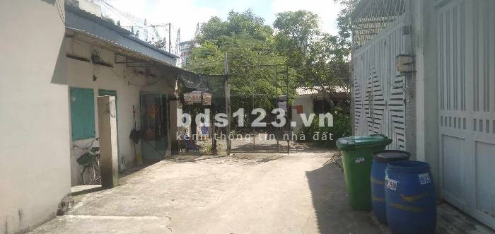 Siêu phẩm 210M2 chỉ 36 tr/m2, ngang 12m, dòng tiền, tặng thêm đất - Hiệp Phú