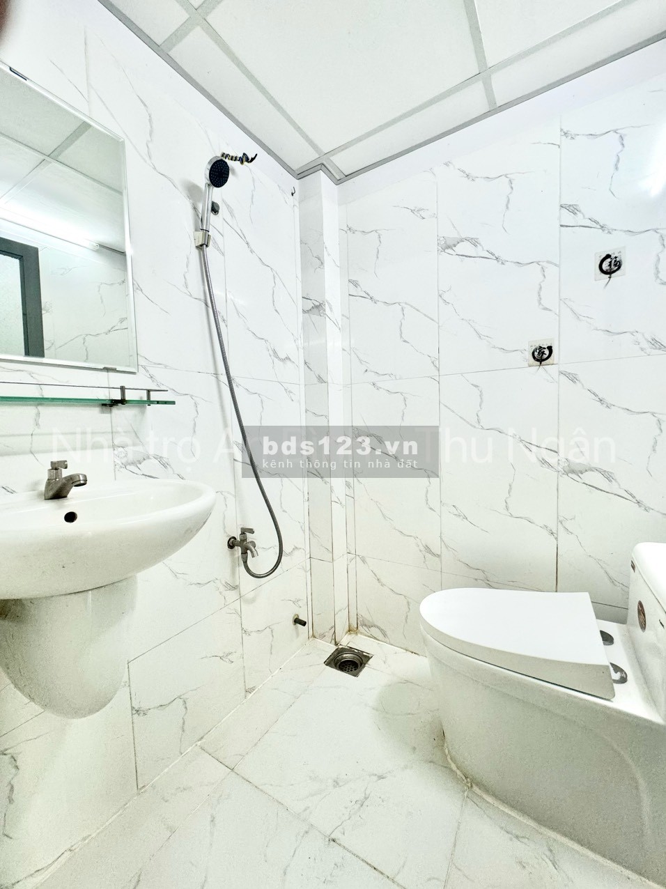 Cho thuê phòng mới xây tại Dương Quảng Hàm