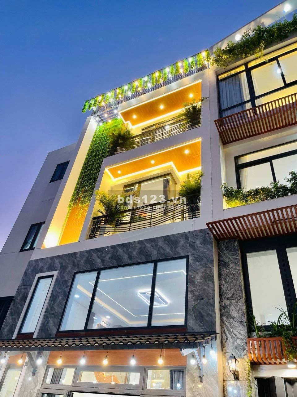 Chủ cần bán nhà riêng Đường Phạm Văn Chiêu Phường 9 Gò Vấp, giá 5 tỷ TL, diện tích 50m2.