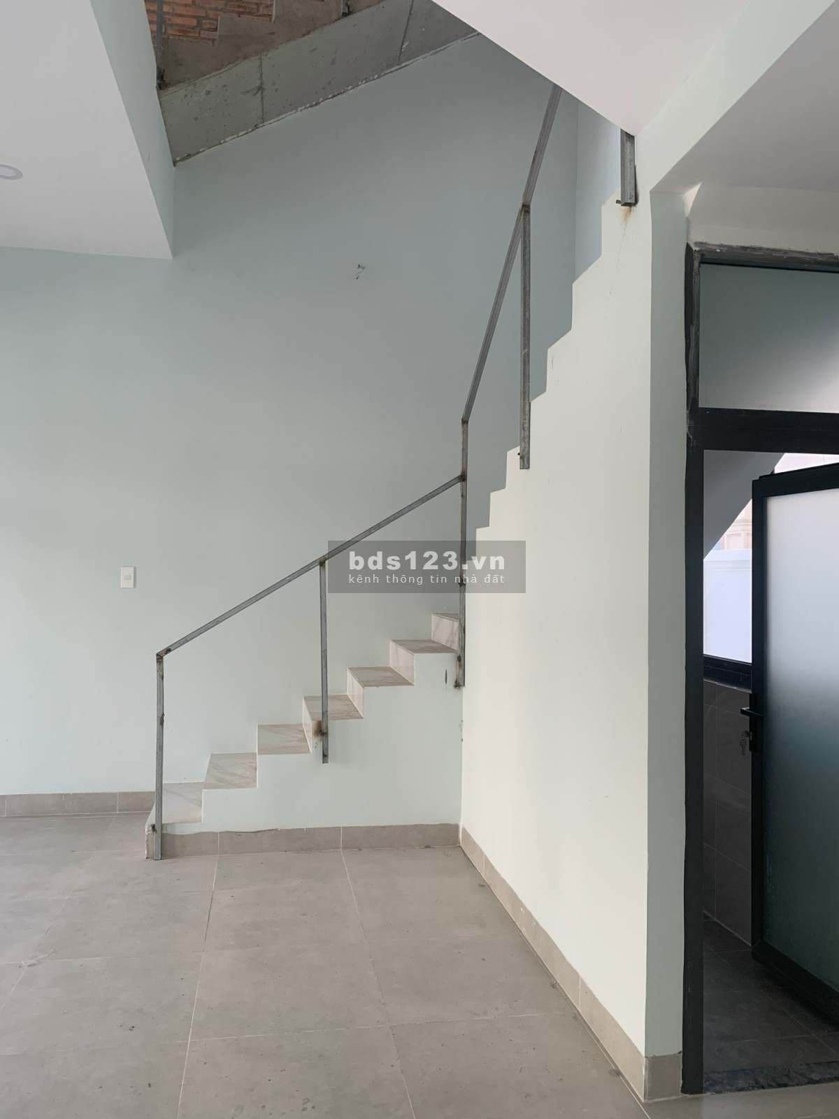 Cho thuê nhà phố 108m2 nguyên căn tại Vinhomes Grand Park 12 triệu/ tháng