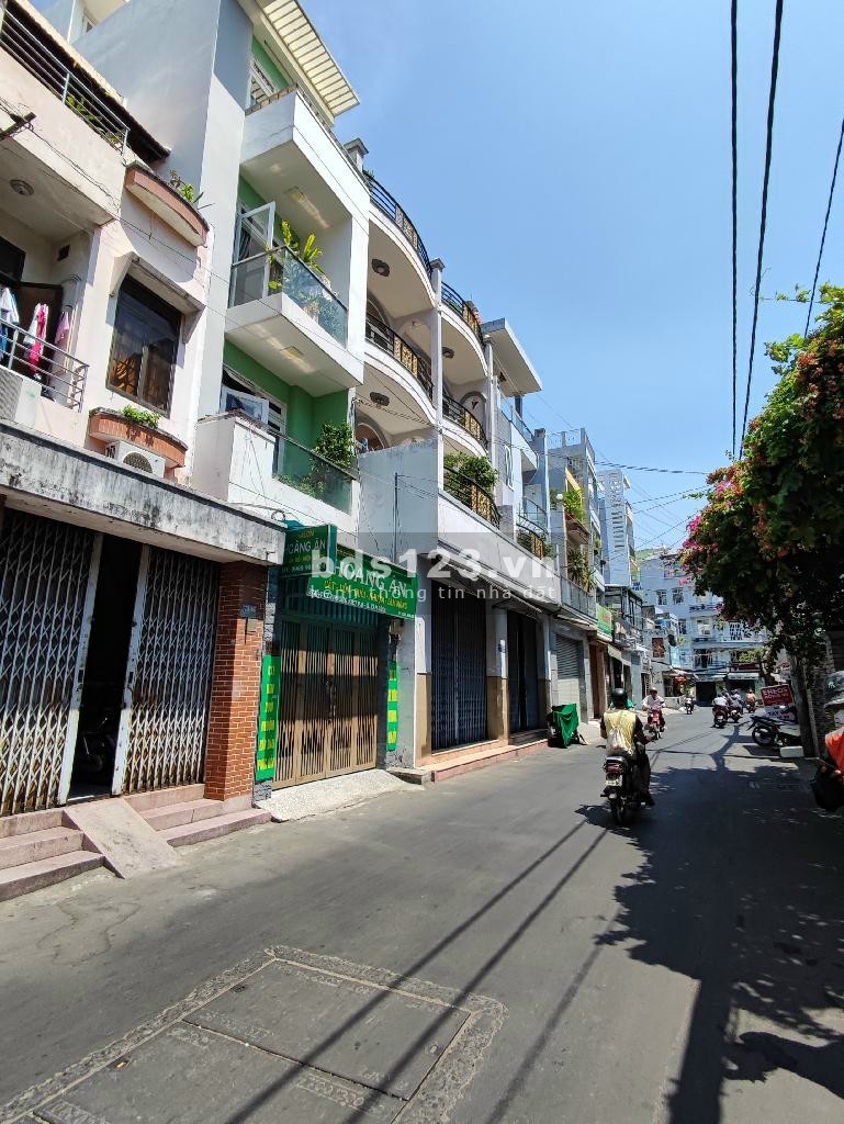 Phường 9, Tân Bình, Lý Thường Kiệt, giáp quận 10 - Hẻm ô tô thông, nhà 3 tầng đúc - Chỉ 7.45 tỷ