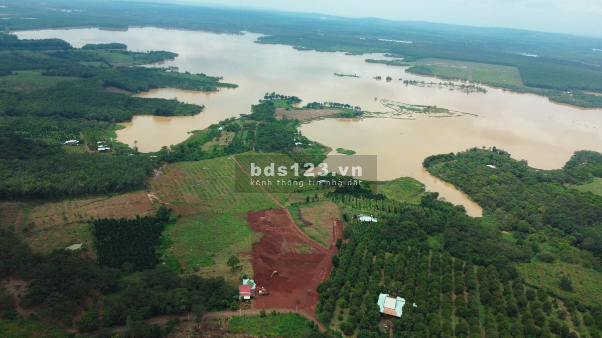 Đất nền Bình Phước view hồ giá rẻ - Thế đất cao, phong thủy