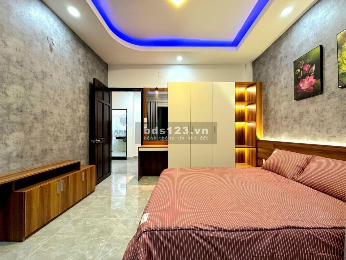 Bán biệt thự sang chảnh tọa lạc tại Đường số 4, Phường 16 Gò Vấp, giá 3.90 tỷ, DT 65m2