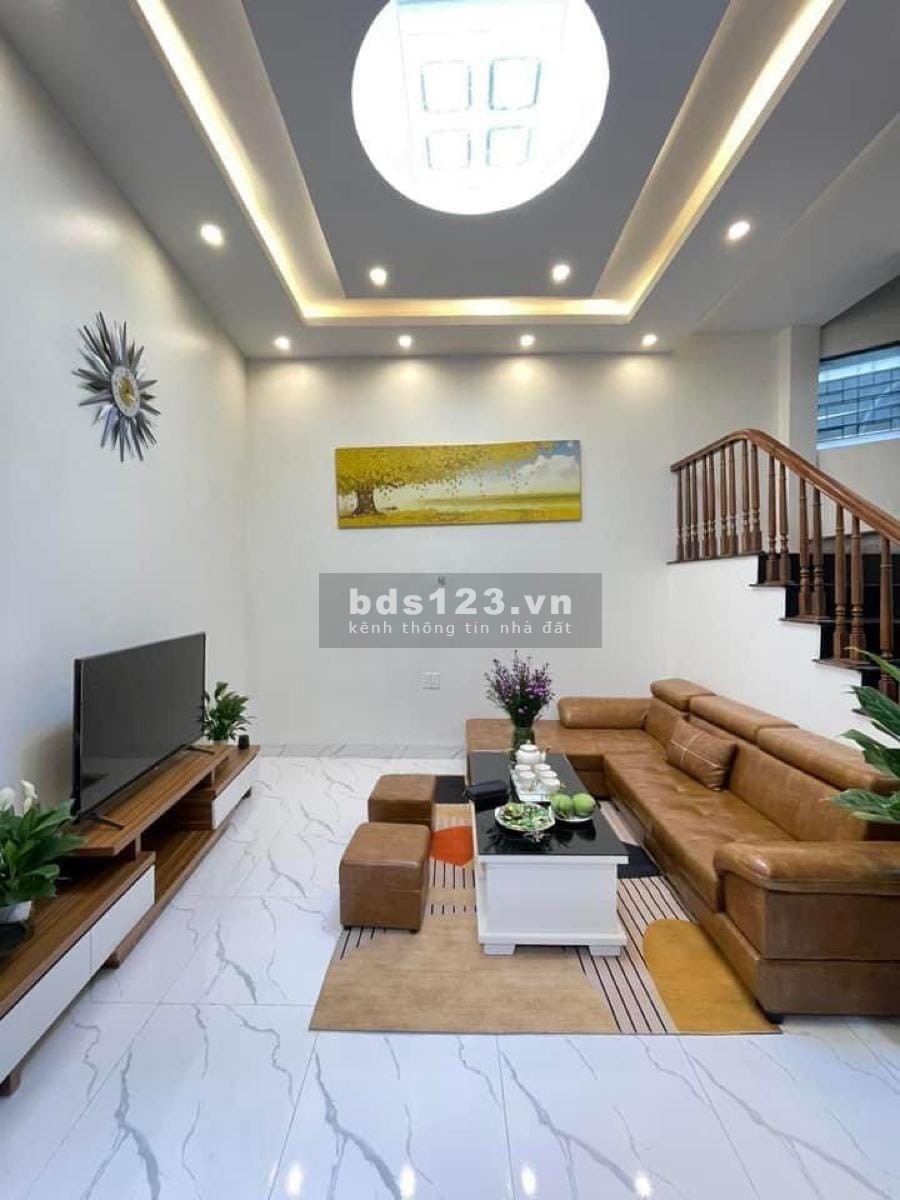 Bán nhà Đội Cấn Ba Đình 45m2 MT 5m 4.9 tỷ nhà mới nội thất đẹp, mặt ngõ ô tô