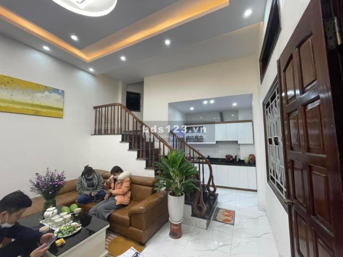Bán nhà Đội Cấn Ba Đình 45m2 MT 5m 4.9 tỷ nhà mới nội thất đẹp, mặt ngõ ô tô