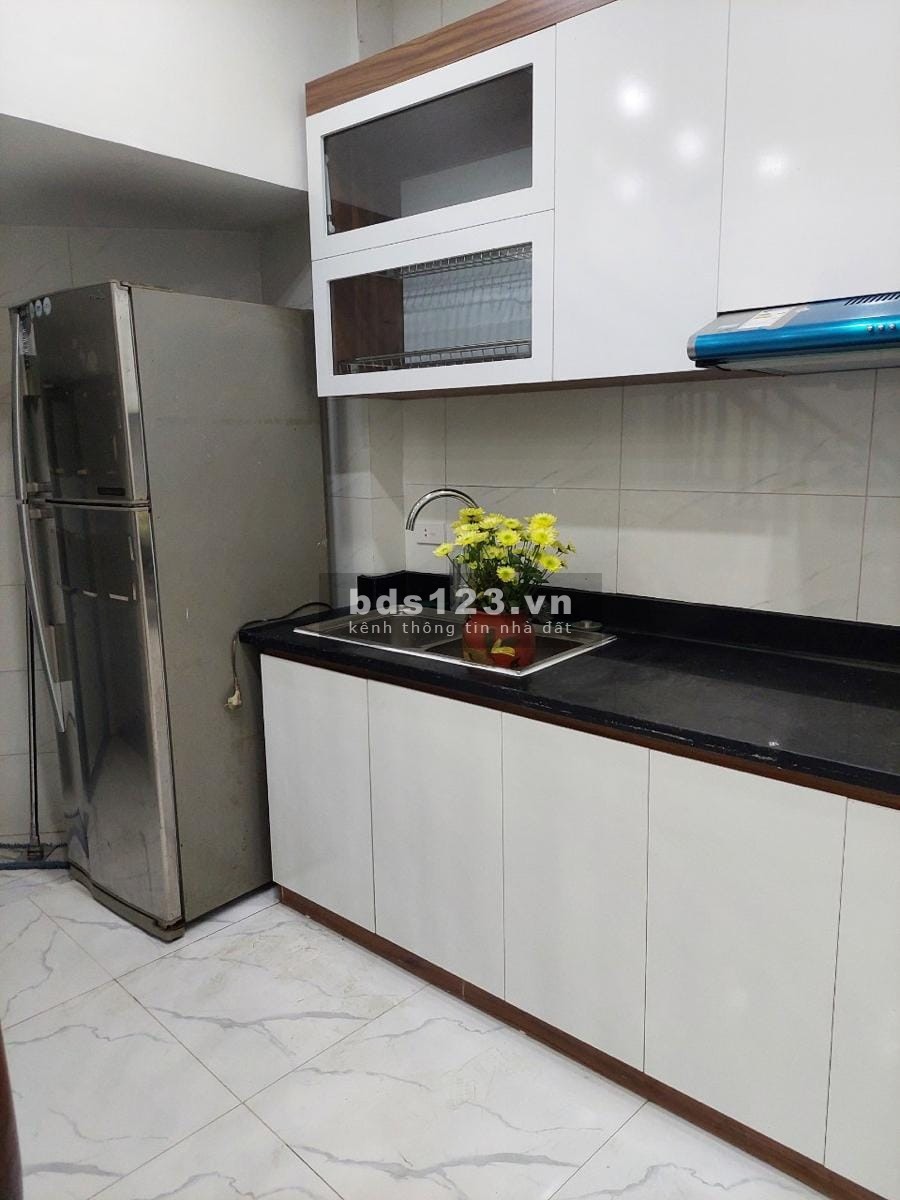 Bán nhà Đội Cấn Ba Đình 45m2 MT 5m 4.9 tỷ nhà mới nội thất đẹp, mặt ngõ ô tô
