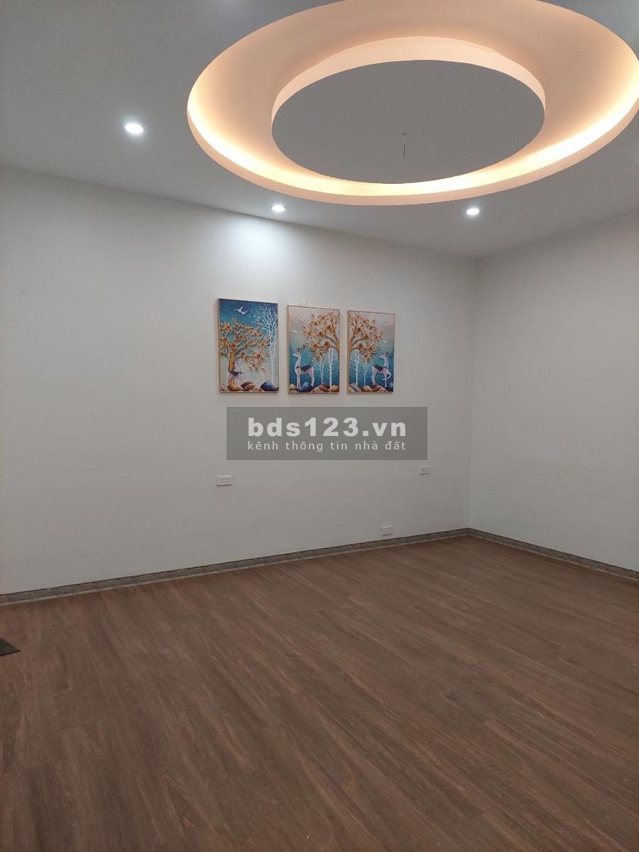 Bán nhà Đội Cấn Ba Đình 45m2 MT 5m 4.9 tỷ nhà mới nội thất đẹp, mặt ngõ ô tô