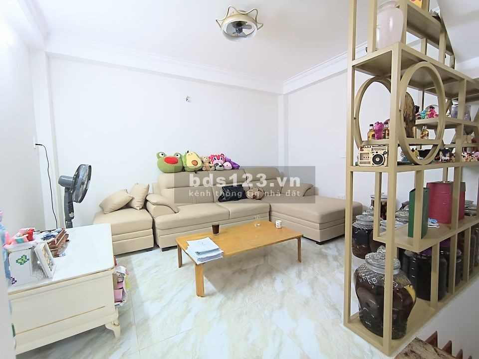 Bán nhà 4 tầng, ngang 4.2, hxh, 4pn, Dương Quàng Hàm P5 Quận Gò Vấp, giá 5ty8 TL Mạnh shr