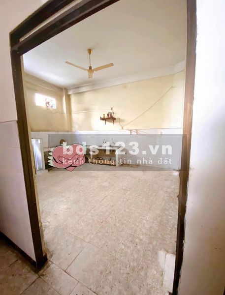 Cho thuê mặt bằng - 2 mặt tiền - Đống Đa - Hải Châu ( ngang 5m)