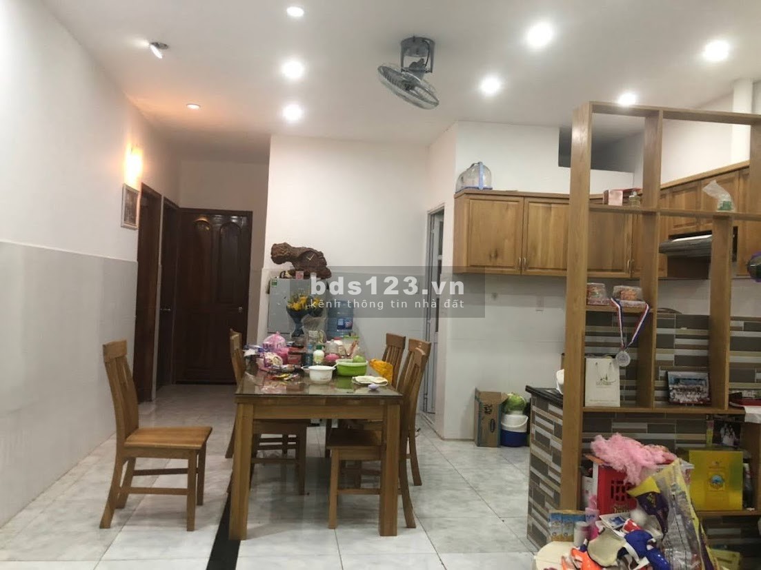 (Thủ Đức) nhà mặt tiền lô góc, đường số Linh Đông, 155m2 (10m x15.5) 12.9 tỷ.