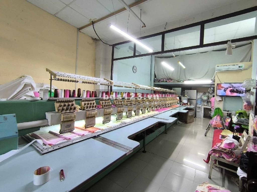 Bán nhà 75m2, xe hơi đổ cổng, Phước Long B, Quận 9. Giá nhỉnh 4 tỷ TL