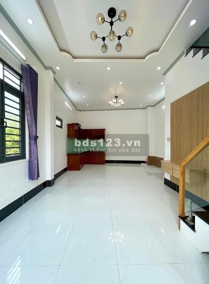 Bán nhà trệt lầu góc 2 mặt tiền lộ oto hoàn công mới 100% gần Đại học y dược