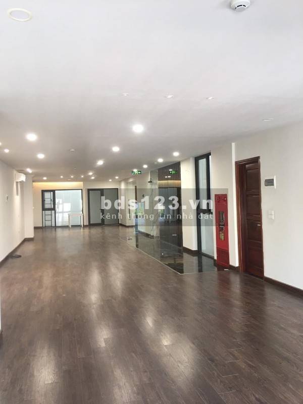 Cần bán nhà Yên Lạc, Hai Bà Trưng 60m2x4 tầng, Mặt tiền 5m giá 7,2 tỷ.
