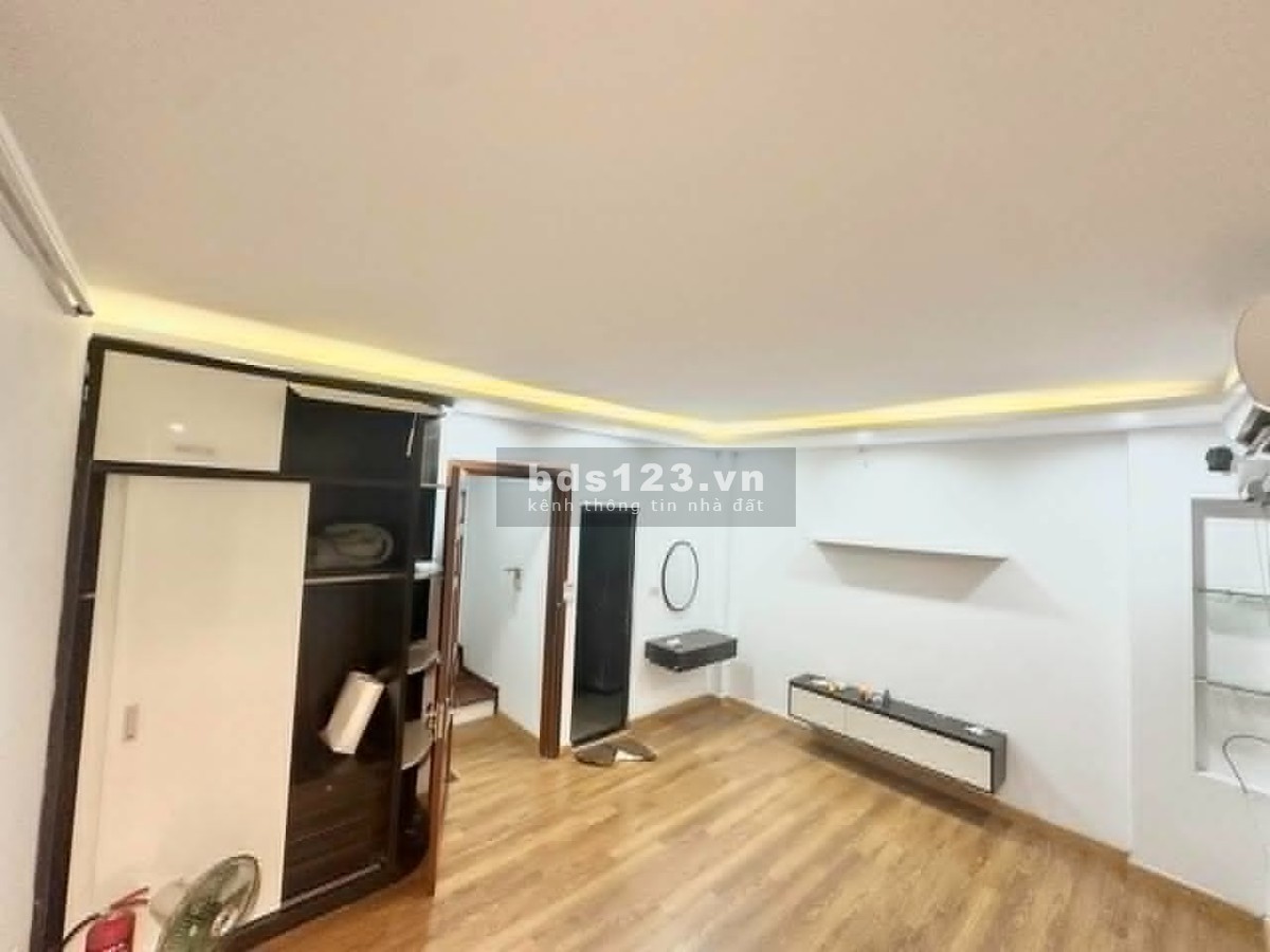 Bán nhà phố Yên Hòa, Cầu Giấy: 40m2/ 6 Tầng/ Giá 7 tỷ (CCMN 8 ngủ - Dòng tiền 380 triệu/ năm