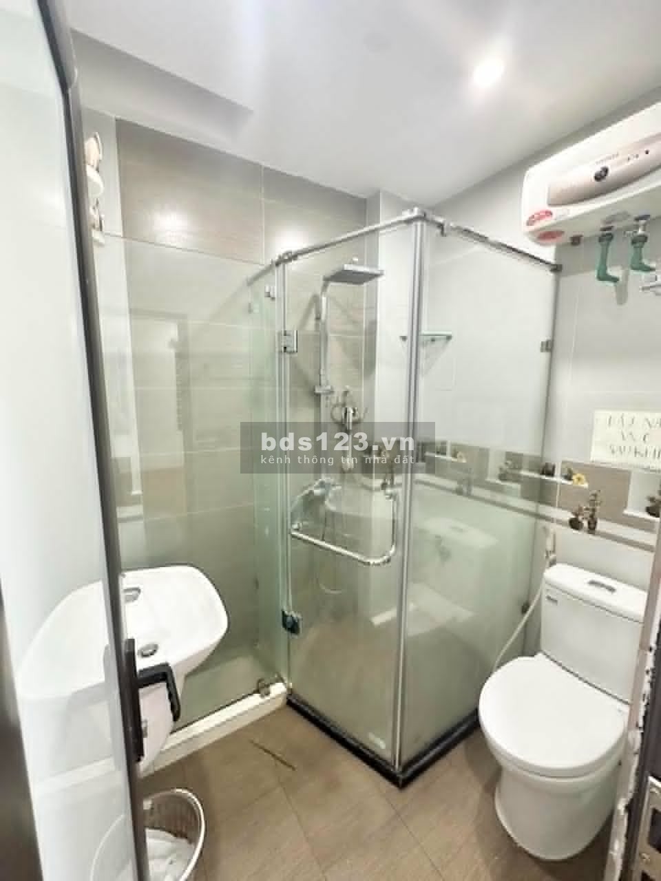 Bán nhà phố Yên Hòa, Cầu Giấy: 40m2/ 6 Tầng/ Giá 7 tỷ (CCMN 8 ngủ - Dòng tiền 380 triệu/ năm