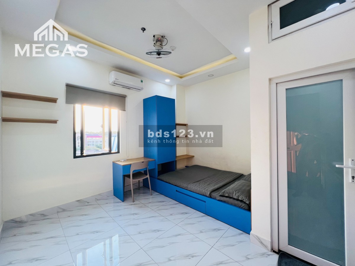 Căn hộ ban công full nội thất, giá rẻ ngay công viên Hoàng Văn Thụ, công viên Gia Định