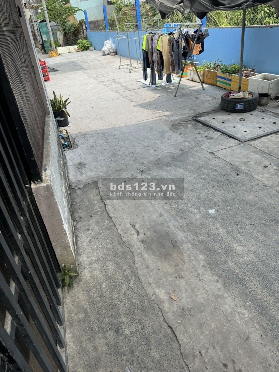 Nhà hẻm xe tải full nội thất, 2pn 2wc sẵn 2 máy lạnh. Gần Vạn Phúc