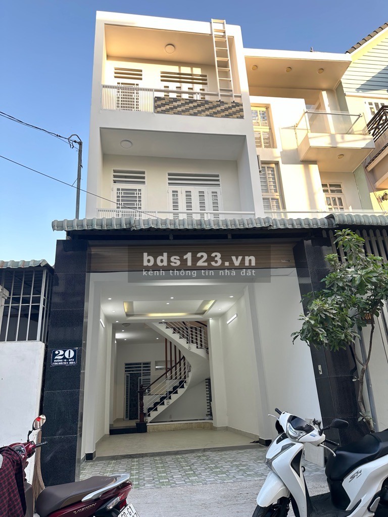 Mua bán nhà 3T mặt tiền 65m2, đường số 10 hẻm ngang 8m - Tp Thủ Đức, nhỉnh 5 tỷ
