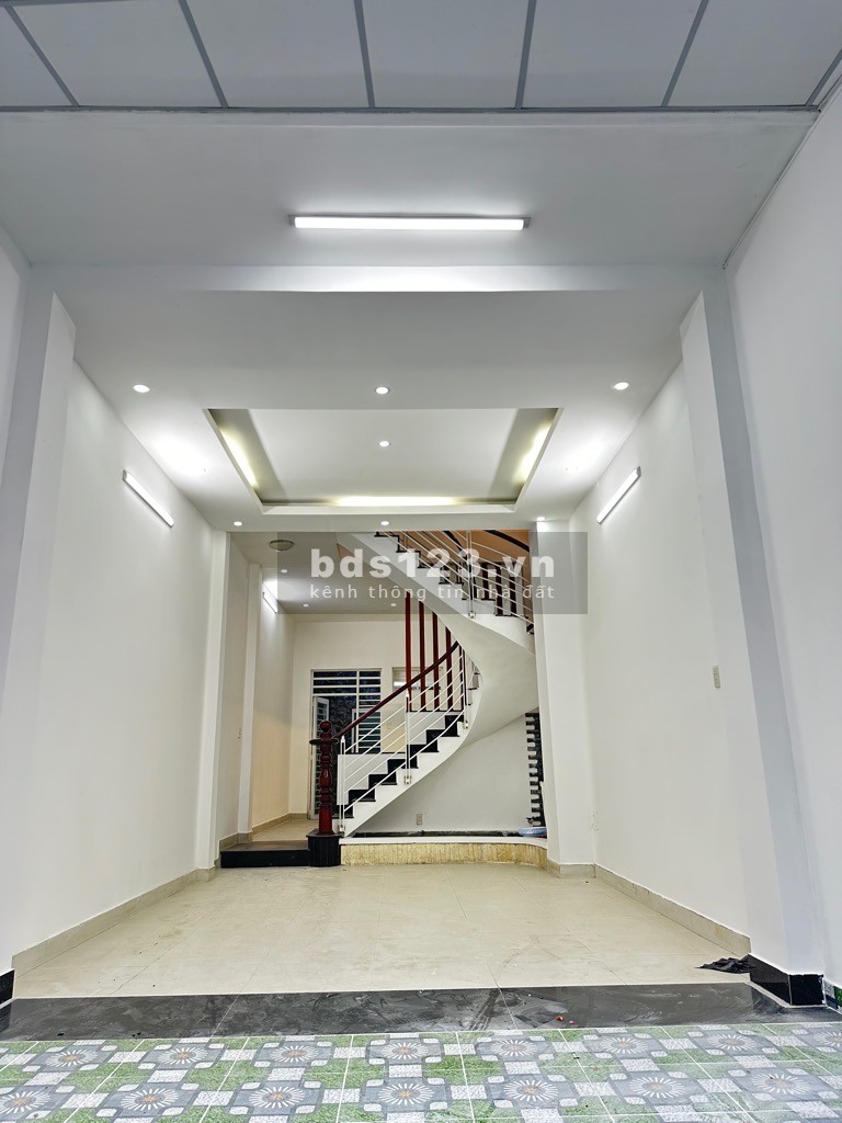 Mua bán nhà 3T mặt tiền 65m2, đường số 10 hẻm ngang 8m - Tp Thủ Đức, nhỉnh 5 tỷ